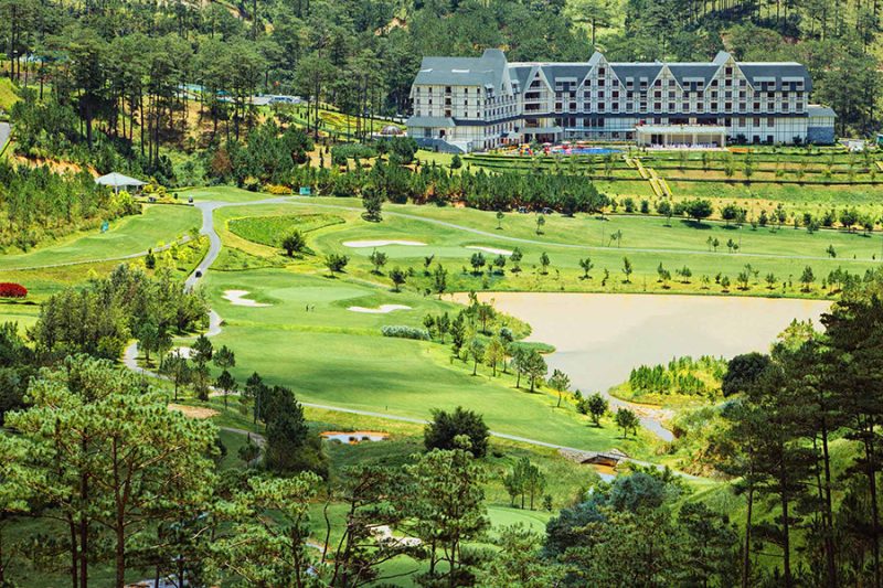 sam tuyen lam stay & play golf course