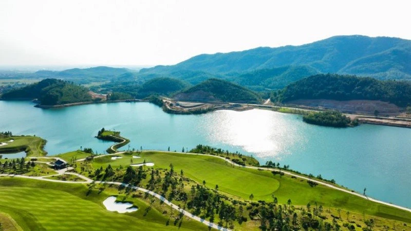 thanh lanh golf course