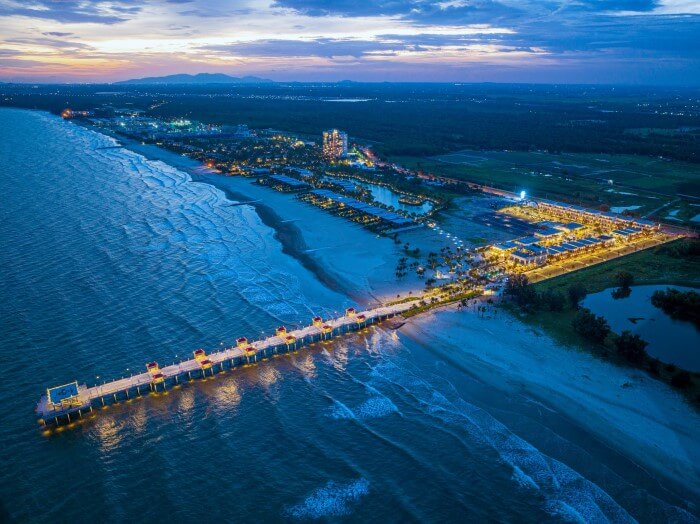 The Hamptons Pier